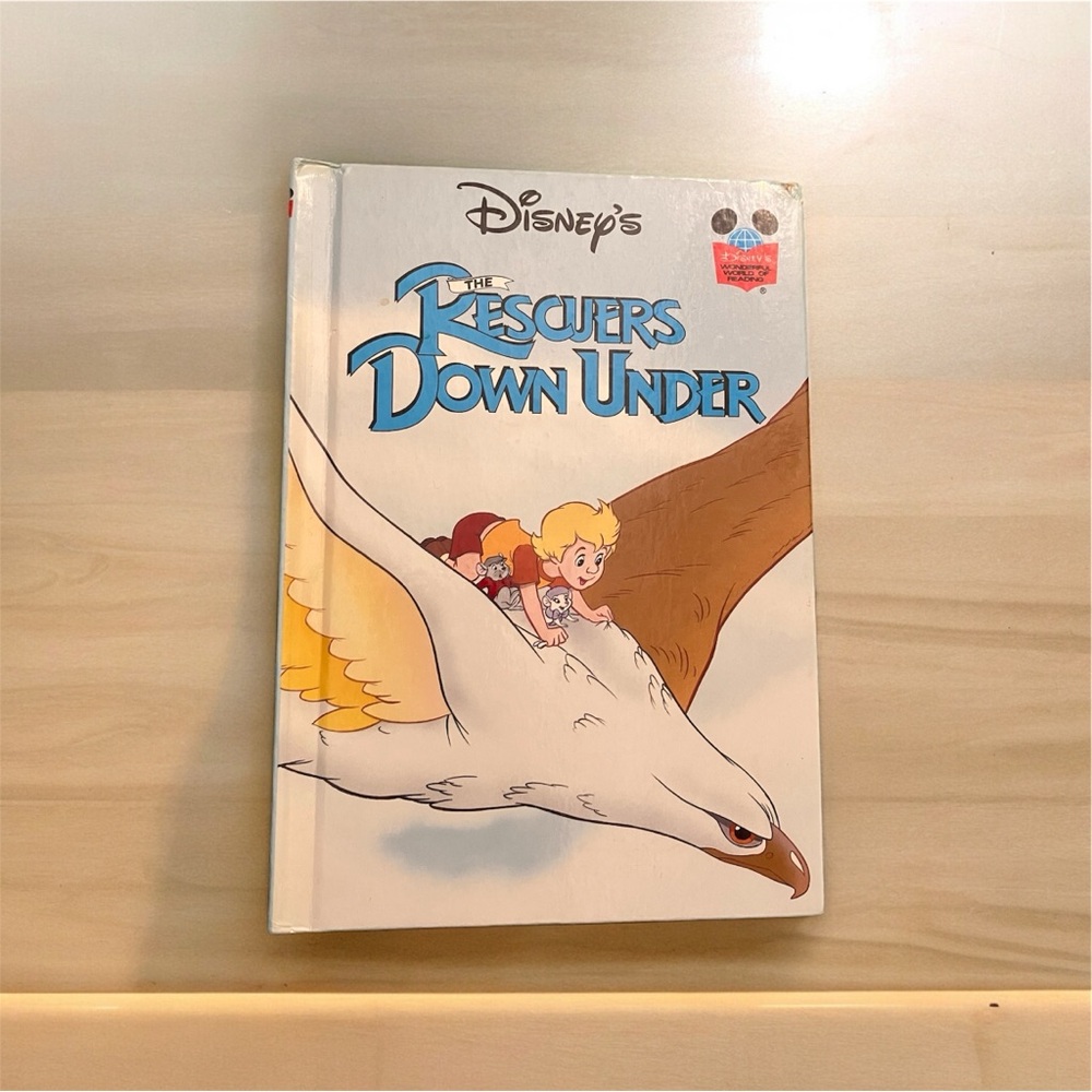 Vintage Walt Disney's Wonderful World of Reading The Rescuers Down Under Book
